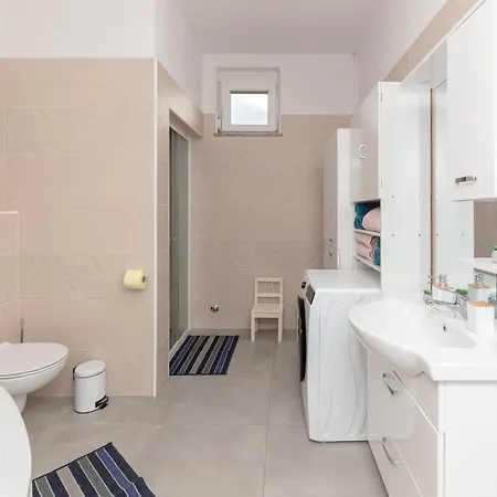 Apartma Zan * Šmarje